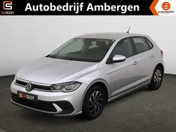 Grijs Gebruikt 2024 VW Polo Life Hatchback | € 23.950 (Iets duurder)