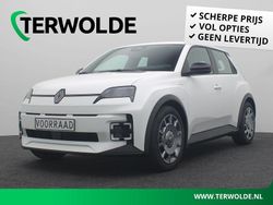 Blanc nacre Nieuw 2025 Renault R5 Evolution Hatchback | € 27.945 (Eerlijke prijs)