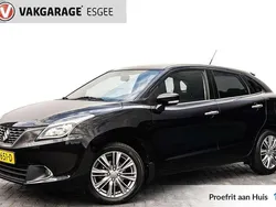 Zwart, metallic lak Gebruikt 2017 Suzuki Baleno Hatchback | € 9.945 (Goede deal)