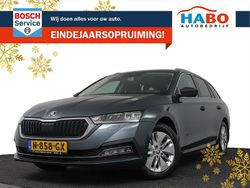 Grijs Gebruikt 2021 Skoda Octavia Business Line Stationwagen | € 20.750 (Eerlijke prijs)