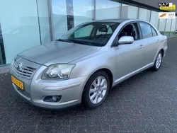 Grijs Gebruikt 2006 Toyota Avensis Luna Sedan | € 4.750 (Eerlijke prijs)