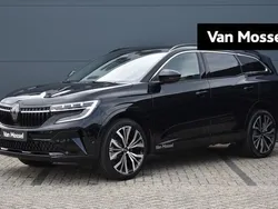 Noir etoilé Nieuw 2025 Renault Espace Iconic MPV | € 53.440 (Eerlijke prijs)