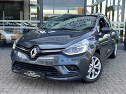 Grijs Gebruikt 2019 Renault Clio GrandTour Intens Stationwagen | € 8.999 (Goede deal)