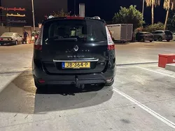 Zwart Gebruikt 2014 Renault Scénic III MPV | € 12.000