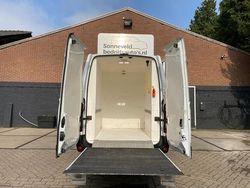 Wit Gebruikt 2014 Renault Master Van | € 7.900 (Eerlijke prijs)