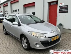 Grijs Gebruikt 2010 Renault Mégane GrandTour Dynamique Stationwagen | € 3.999 (Eerlijke prijs)