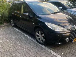 Zwart Gebruikt 2006 Peugeot 307 MPV | € 1.100 (Goede deal)