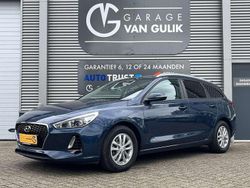 Blauw, metallic lak Gebruikt 2018 Hyundai i30 Stationwagen | € 10.495 (Goede deal)