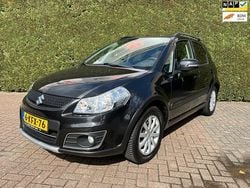 Zwart Gebruikt 2013 Suzuki SX4 MPV | € 4.950 (Super prijs)