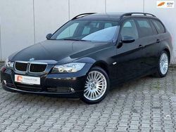Zwart Gebruikt 2006 BMW 320 Stationwagen | € 9.945