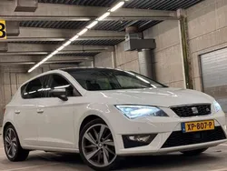 Wit Gebruikt 2014 Seat Leon Business Hatchback | € 15.900 (Duur)