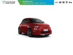 Adrenaline red (rood metallic) Nieuw 2025 Abarth 500e Hatchback | € 35.690