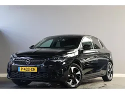 Zwart Gebruikt 2022 Opel Corsa-e GS Line Hatchback | € 18.445 (Eerlijke prijs)