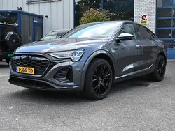 Grijs Gebruikt 2023 Audi Q8 Sportback e-tron SUV | € 62.950 (Super prijs)