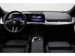 Zwart Gebruikt 2024 BMW iX2 Comfort Edition SUV | € 49.880 (Eerlijke prijs)