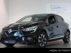 Sterzwart gne Gebruikt 2022 Renault Clio V Evolution Hatchback | € 15.745 (Eerlijke prijs)
