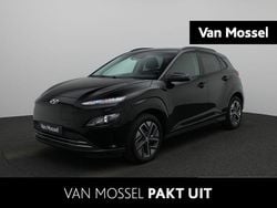 Donker zwart Gebruikt 2023 Hyundai Kona SUV | € 19.900 (Goede deal)