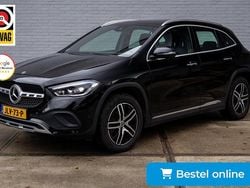 Zwart Gebruikt 2023 Mercedes GLA250 Luxury SUV | € 36.500 (Super prijs)