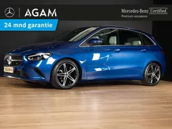 Blauw Gebruikt 2024 Mercedes B180 Luxury MPV | € 43.950 (Eerlijke prijs)