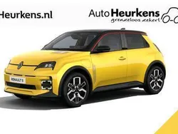 Geel Nieuw 2025 Renault R5 Urban Hatchback | € 29.545 (Eerlijke prijs)