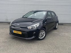 Zwart Gebruikt 2018 Kia Rio Hatchback | € 12.750 (Eerlijke prijs)