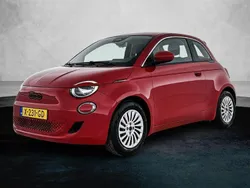 Rood Gebruikt 2023 Fiat 500e Red Hatchback | € 19.675 (Iets duurder)