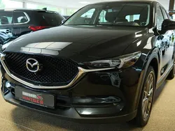 Zwart Gebruikt 2019 Mazda CX-5 Signature SUV | € 27.750 (Eerlijke prijs)