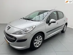 Grijs Gebruikt 2007 Peugeot 207 Hatchback | € 1.950 (Iets duurder)