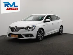 Wit Gebruikt 2016 Renault Mégane GrandTour Bose Edition Stationwagen | € 11.400 (Eerlijke prijs)
