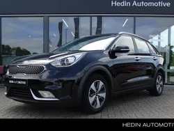 Zwart Gebruikt 2017 Kia Niro First Edition SUV | € 16.945 (Eerlijke prijs)