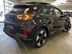 Zwart Nieuw 2025 Ford Puma Gen-E Premium SUV | € 37.795