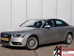 Grijs (metallic) Gebruikt 2013 Audi A4 Business Sedan | € 14.950 (Iets duurder)