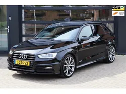 Zwart Gebruikt 2015 Audi A3 Ambition Hatchback | € 19.995 (Duur)