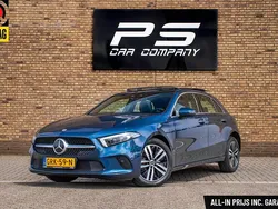 Blauw Gebruikt 2020 Mercedes A250 Business Hatchback | € 26.850 (Goede deal)