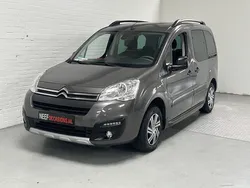 Grijs Gebruikt 2018 Citroën Berlingo XTR MPV | € 11.499 (Super prijs)