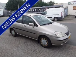Beige Gebruikt 2002 Suzuki Liana Hatchback | € 1.350 (Goede deal)