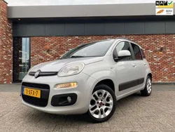 Grijs, metallic lak Gebruikt 2012 Fiat Panda Lounge Hatchback | € 4.950 (Eerlijke prijs)