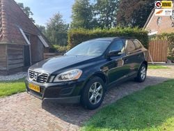 Zwart Gebruikt 2010 Volvo XC60 Momentum SUV | € 12.450 (Eerlijke prijs)