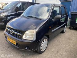 Zwart Gebruikt 2004 Opel Agila Essentia Hatchback | € 1.499 (Eerlijke prijs)