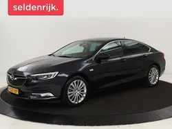 Blauw Gebruikt 2020 Opel Insignia Executive Hatchback | € 15.900 (Eerlijke prijs)