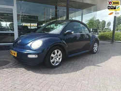 Blauw Gebruikt 2003 VW Beetle Highline Cabriolet | € 2.495 (Goede deal)