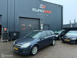 Grijs Gebruikt 2009 Opel Astra Executive Stationwagen | € 2.549 (Eerlijke prijs)