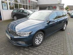 Grijs Gebruikt 2020 VW Touran United MPV | € 26.188 (Duur)