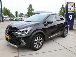 Zwart Gebruikt 2020 Renault Captur Intens SUV | € 18.949 (Iets duurder)