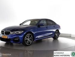 Blauw Gebruikt 2021 BMW 330 Executive Sedan | € 36.950 (Eerlijke prijs)