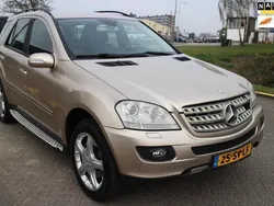Bruin Gebruikt 2006 Mercedes 350 SUV | € 7.950