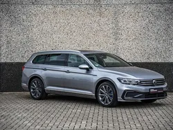 Grijs Gebruikt 2022 VW Passat Business Stationwagen | € 33.850 (Duur)