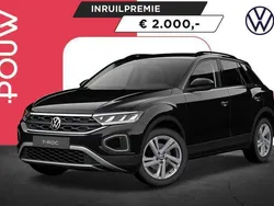 Zwart Nieuw 2025 VW T-Roc Edition SUV | € 40.950 (Eerlijke prijs)