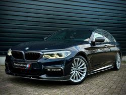 Zwart / carbonschwarz metallic (416) Gebruikt 2017 BMW 530e M Performance Sedan | € 25.950