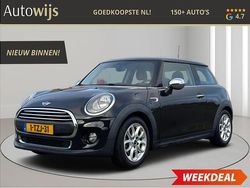 Zwart Gebruikt 2014 Mini ONE Business Hatchback | € 7.895 (Eerlijke prijs)